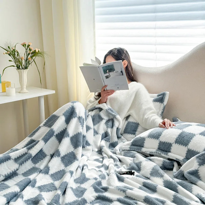Super Soft Throw Blanket Premium Silky Flannel Fleece 3D Checkered Lightweight Bed Blanket All Season Use