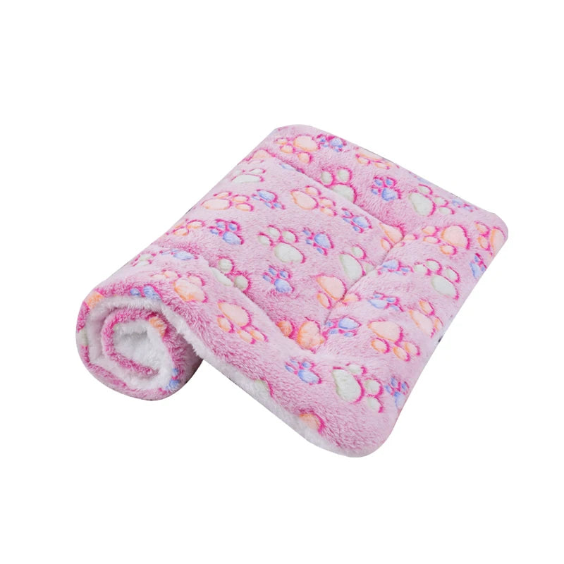 Dogs Bed Flannel Thickened Blanket Cushion Washable Dog Puppy Bed Accessories Medium Pet Large Basket Small Mat Warm Sofa Kennel