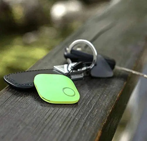 Mini Portable Tracking Electronic Pet Dog Key Finder Pet Cat Tracker Location Smart Pet Wallet items Tracker Anti-lost Alarm