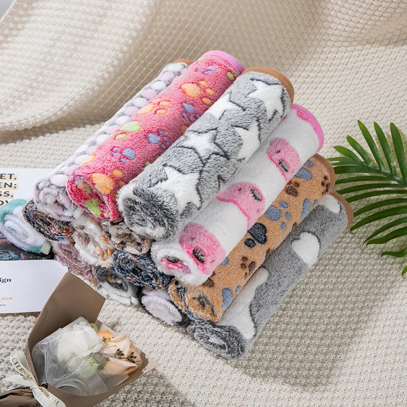 S-XL Dog Blanket Soft Fluffy Dog Sleeping Blanket Winter Insulation Cat Cover Blanket Comfortable Sleeping Sheets Pet Supplies
