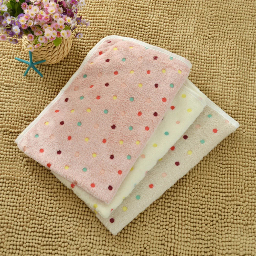 Dog Bed Blanket Bed Mat Soft Fleece Cat Blanket Cute Printed Pet Travel Mat Breathable Cozy Warm Blankets for Small Medium Dogs