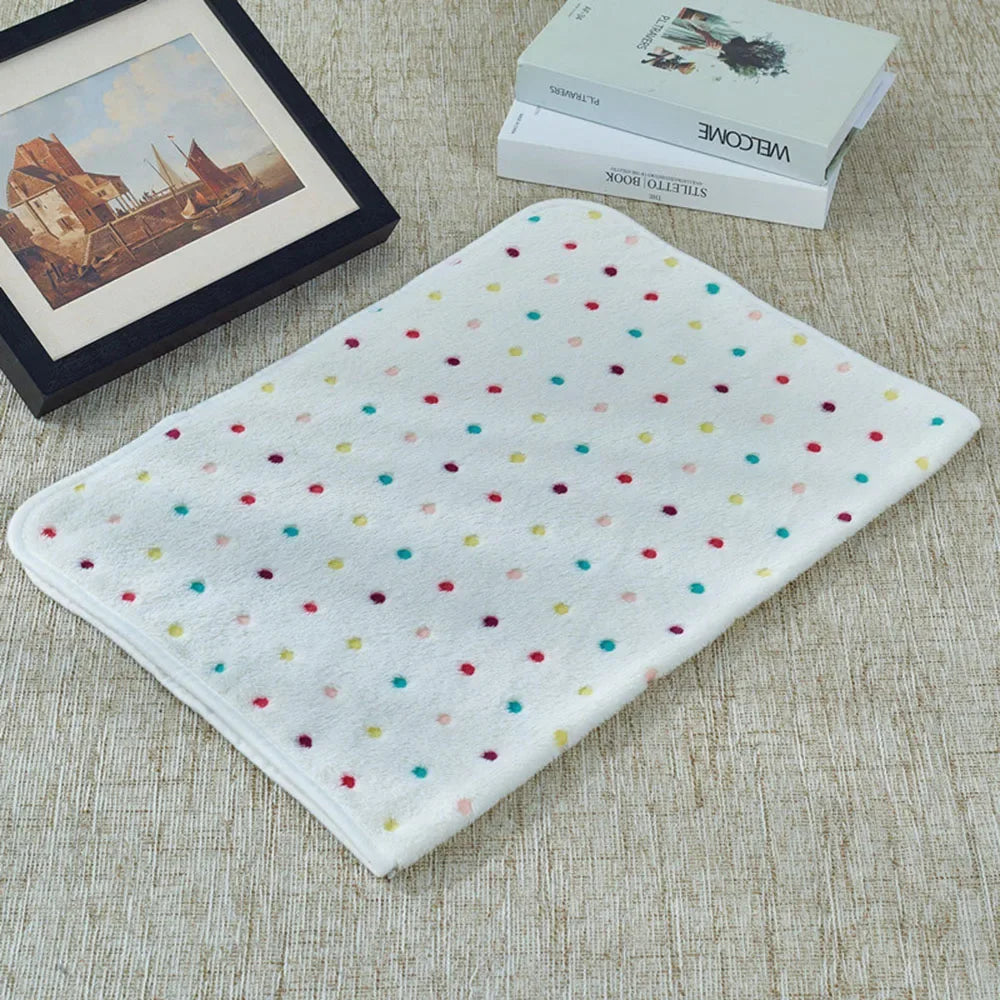 Pet Blankets Soft Breathable Dog Blanket Cute Pet Bed Mat Cozy Puppy Cushion Thin Sleeping Blankets for Cats Kitten Pet Supplies