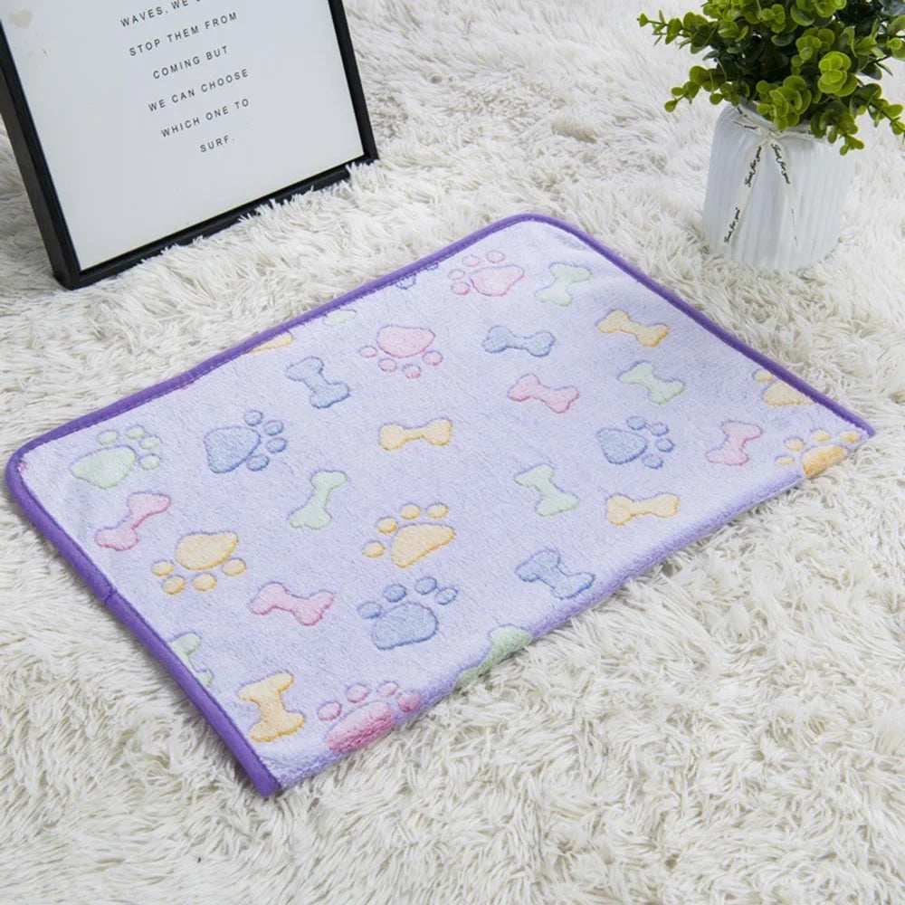 Pet Blankets Soft Breathable Dog Blanket Cute Pet Bed Mat Cozy Puppy Cushion Thin Sleeping Blankets for Cats Kitten Pet Supplies