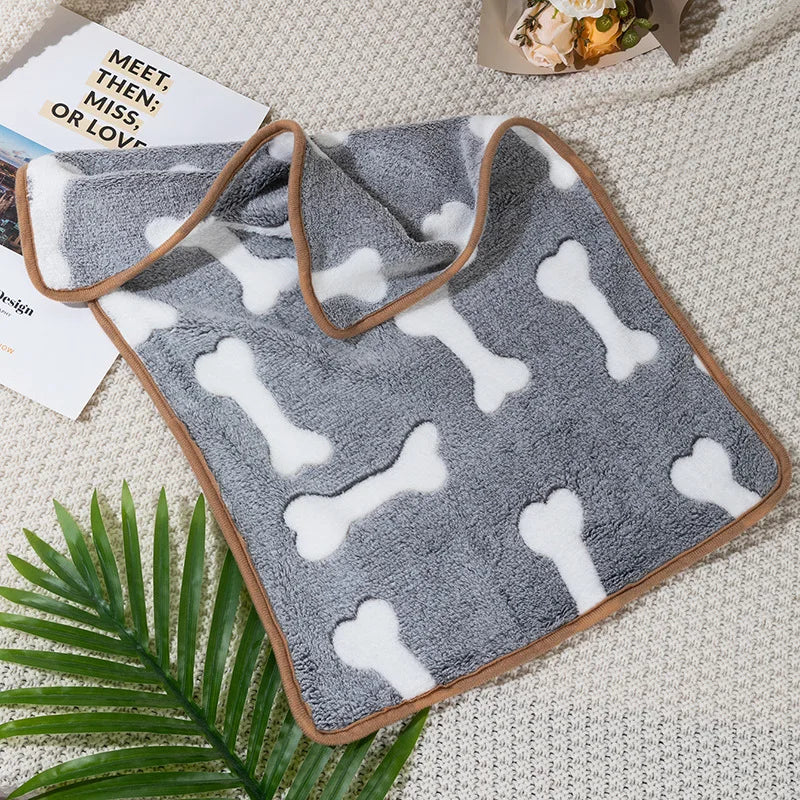 S-XL Dog Blanket Soft Fluffy Dog Sleeping Blanket Winter Insulation Cat Cover Blanket Comfortable Sleeping Sheets Pet Supplies